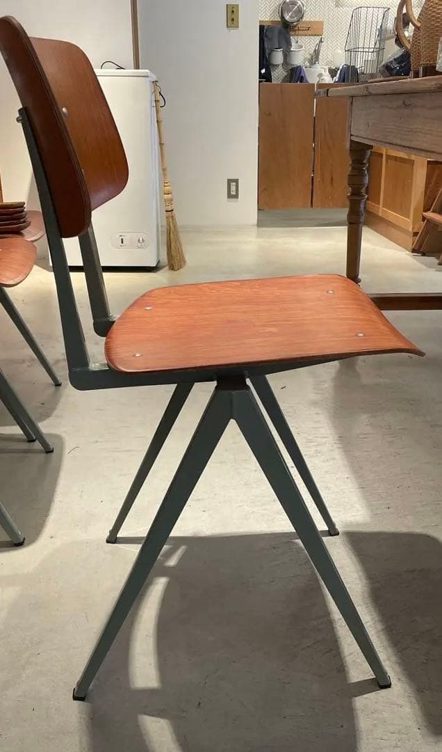 Tomokoji さま　GALVANITAS MODEL S.16 CHAIR