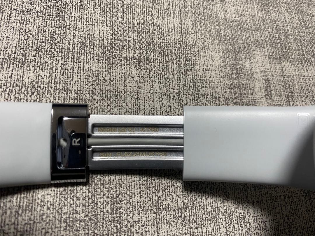 beats Solo³ satinsilver 新品パッド