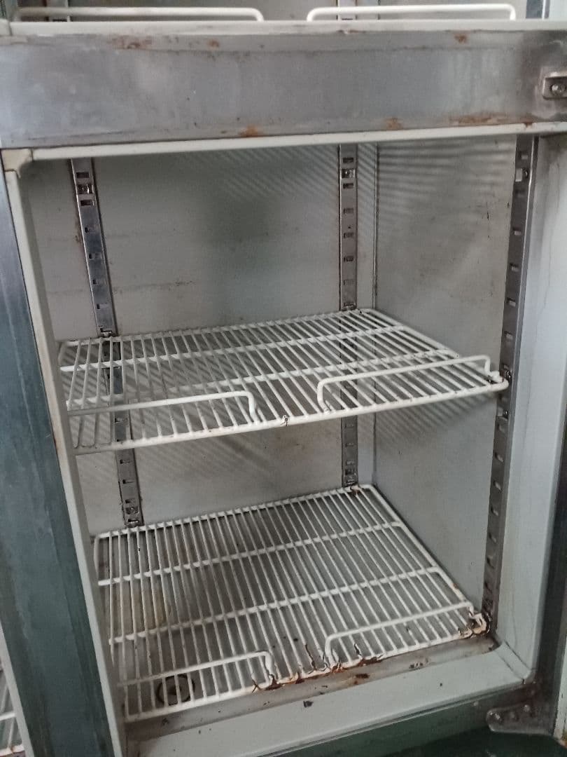 激安【引取限定】SANYO 業務用 冷凍冷蔵庫 4ドア 中古