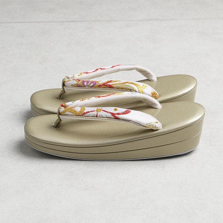 【新品】フォーマル草履バッグセット 24cm 古典柄 帯地 　02966