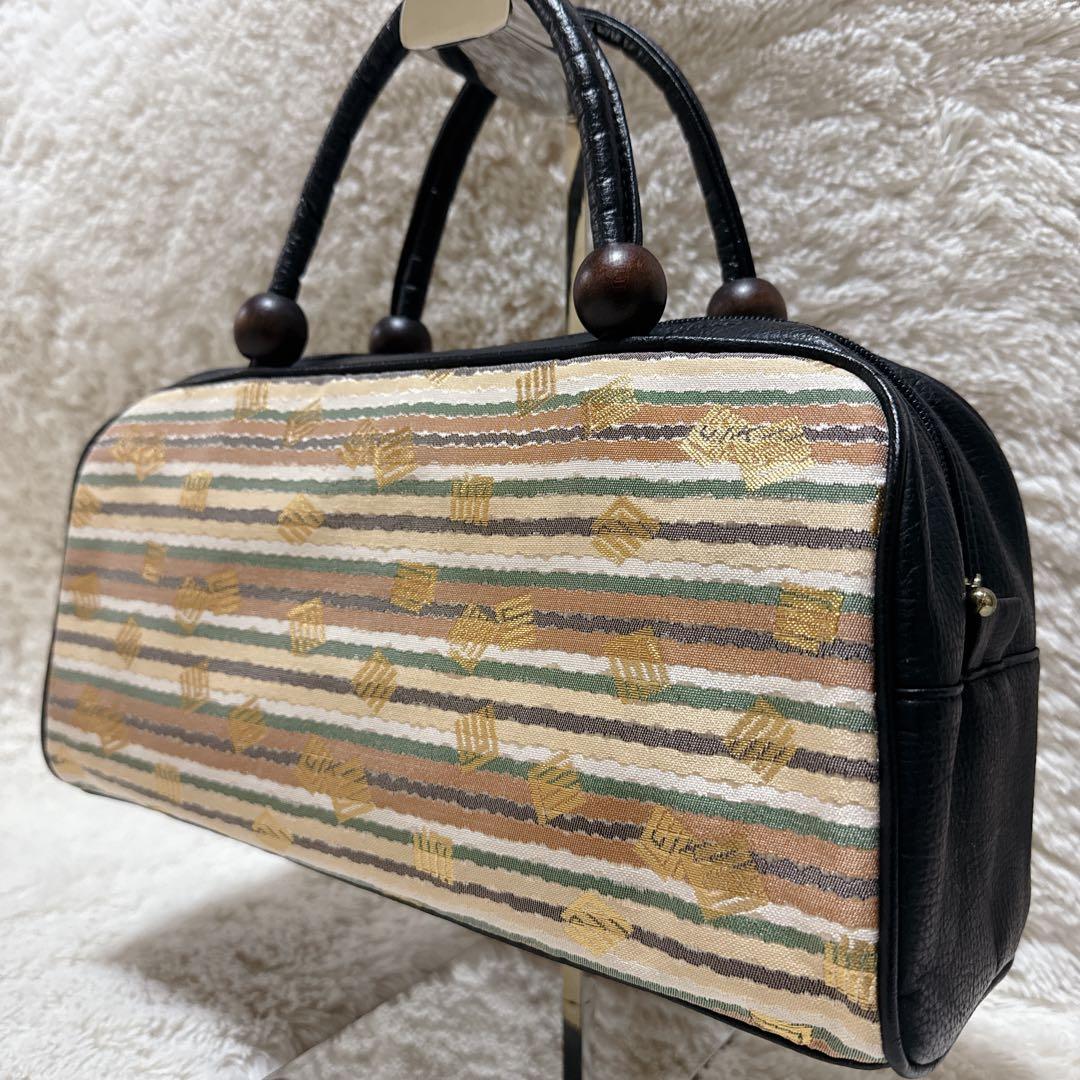 【美品】利休　和装用バッグ ストライプ模様 木製ワンポイント