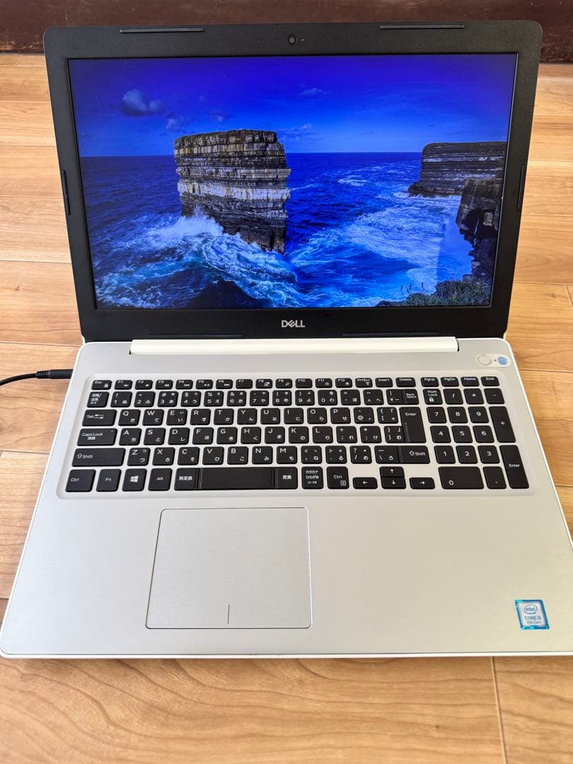 DELLノートパソコンInspiron 5570HDD 915GB