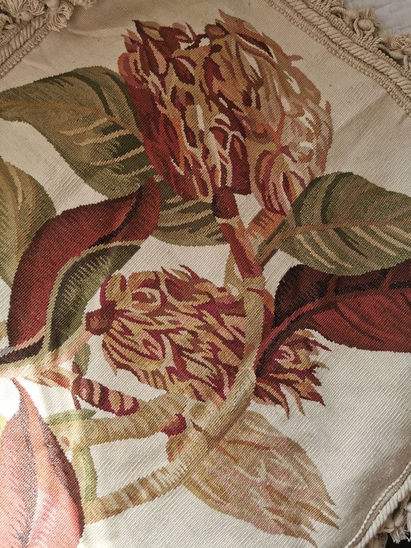 アンティークフランス プロテアの花 オービュッソン織タッセル付クッションカバー