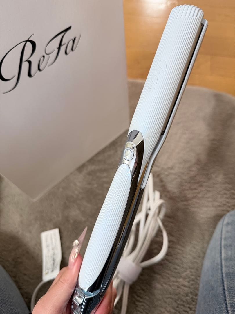 ReFa ホワイト ストレートヘアアイロン