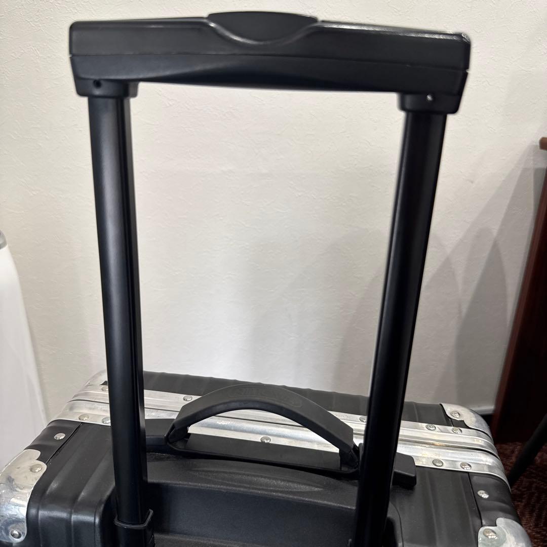 RIMOWA × Michael Wong (MW) 香港限定モデル 35I