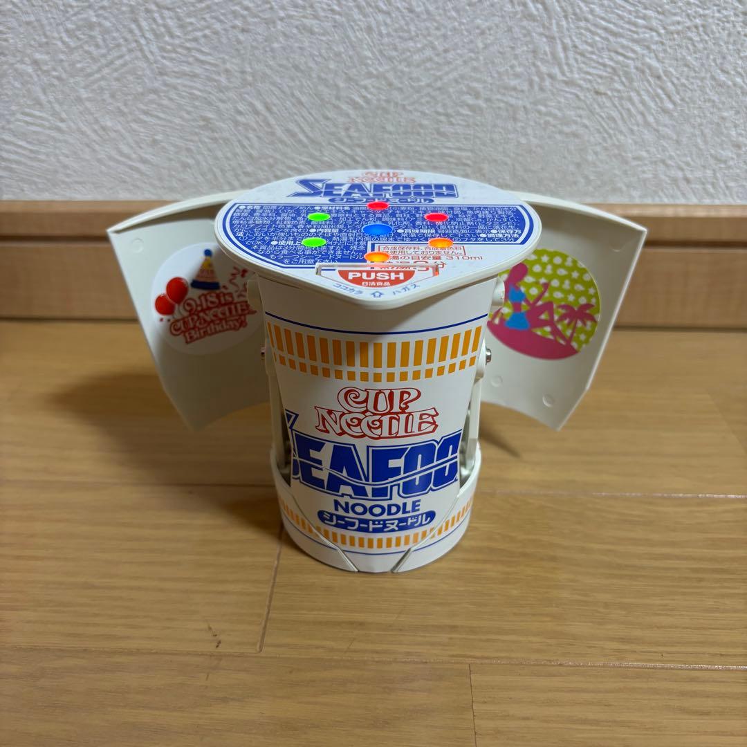 【非売品】カップヌードル ロボタイマー シーフード 箱付き