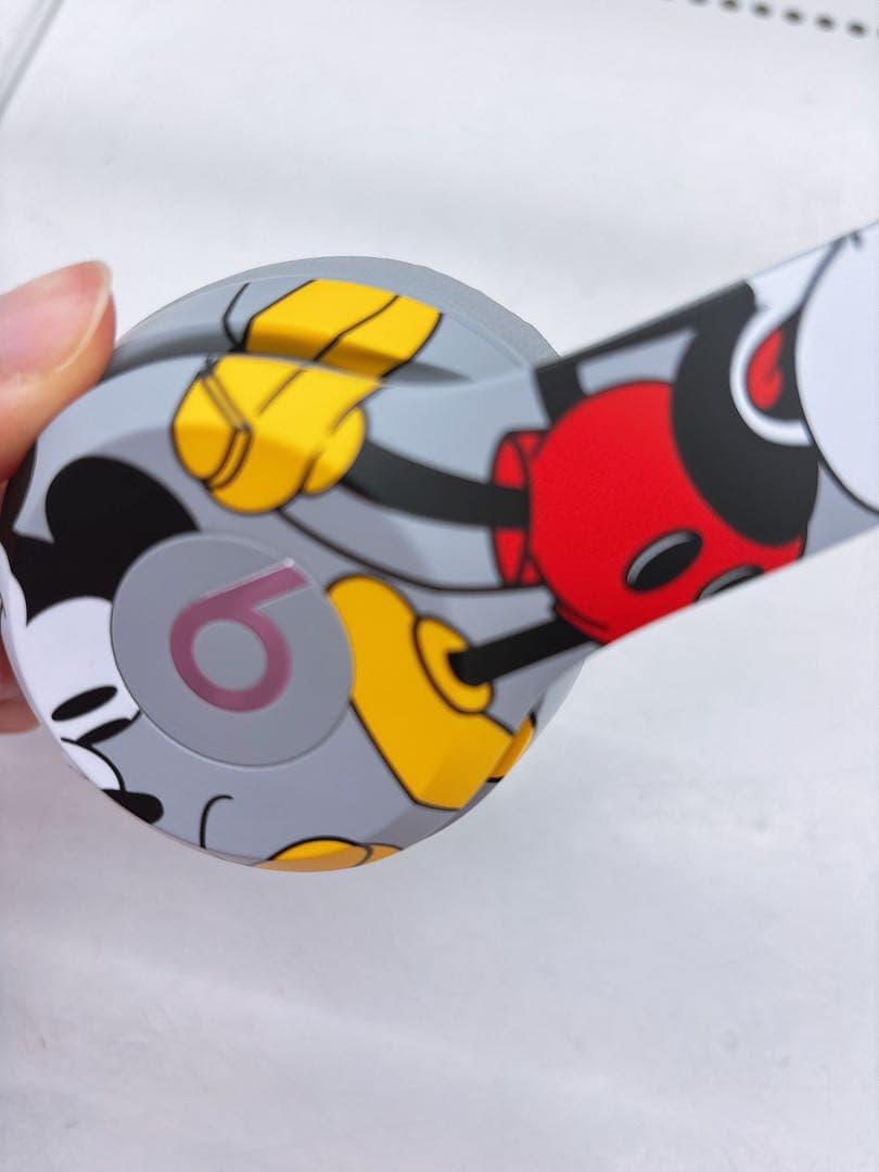 Beats Solo3 Wireless ミッキー90周年記念希少