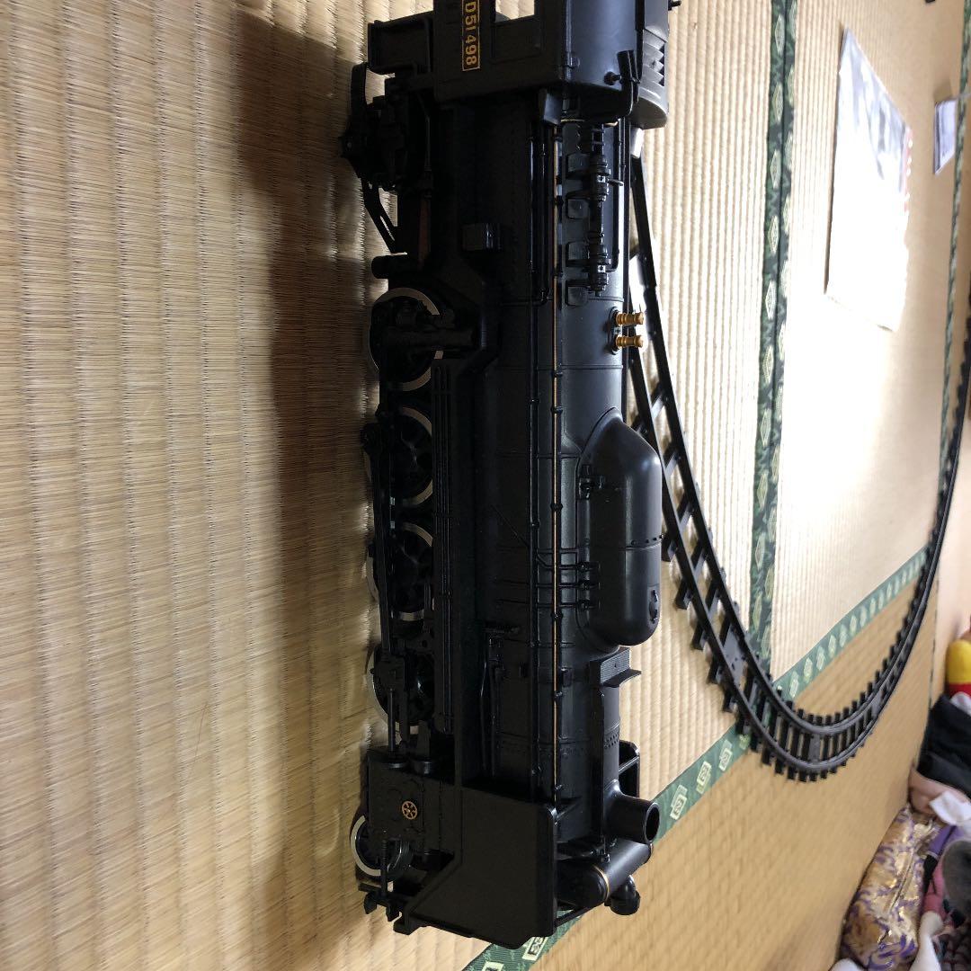 蒸気機関車のラジコンです　新品だと4万ぐらいするのでお手頃です。