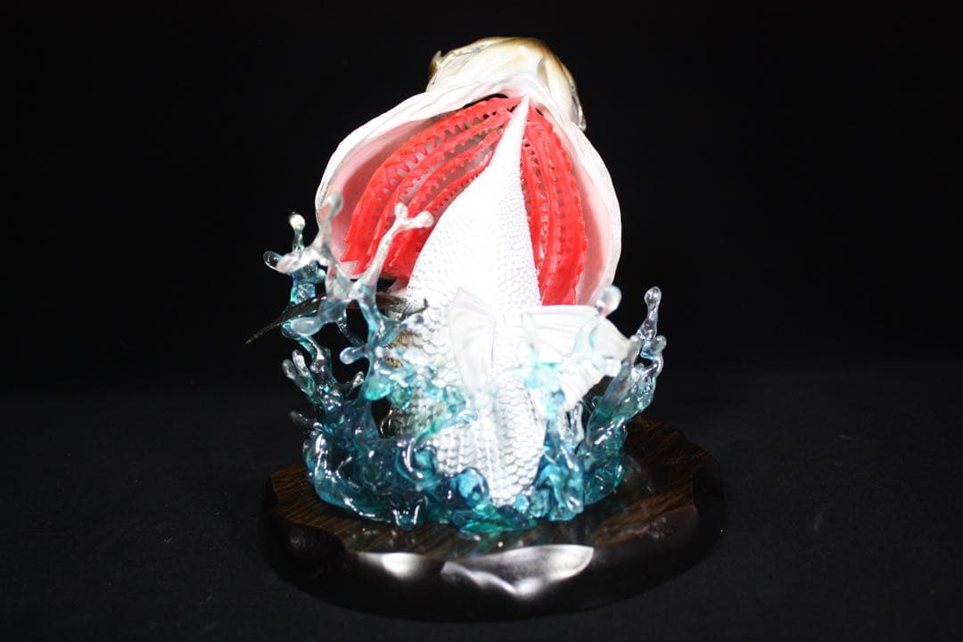 ミ*ツ様 シーバス　フィギュア