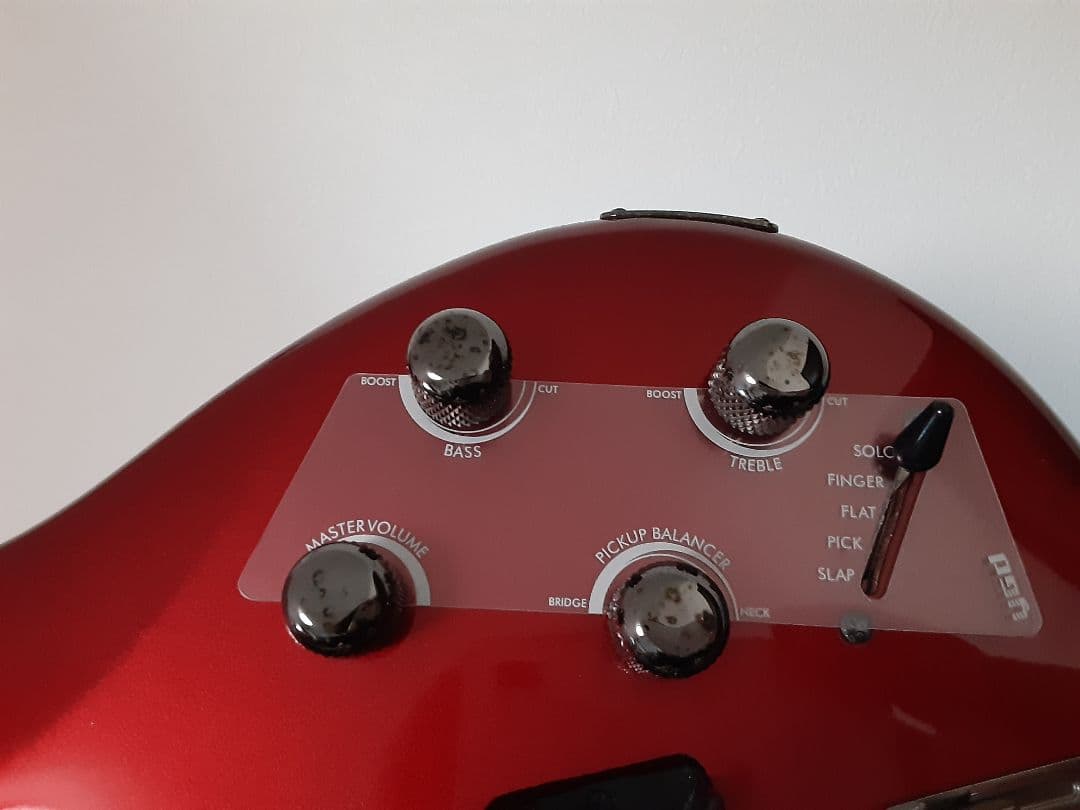 メルカリ便　Yamaha ヤマハ　trbx304 エレキベース　ケース付き