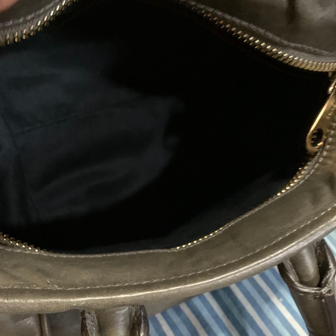 Chloe' クロエ　バッグ　ショルダーにもなります　シワ有り