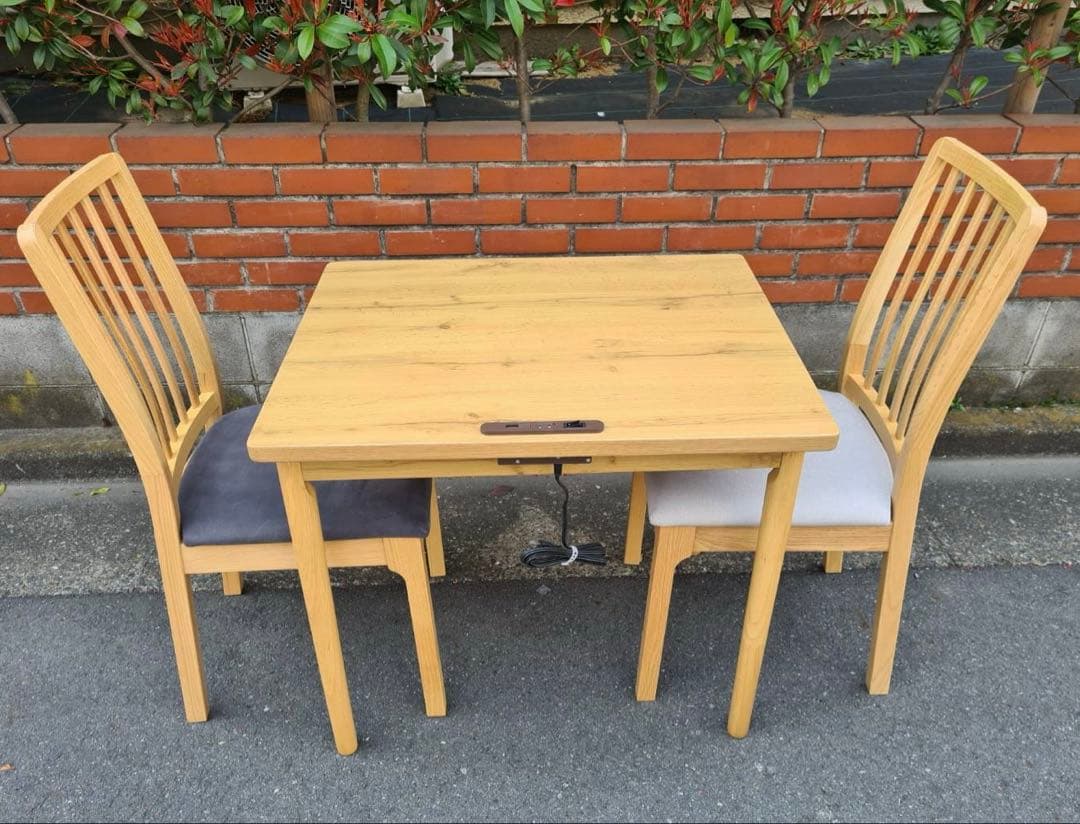 ＊東京都付近限定品＊美品　ニトリ ダイニングテーブル　椅子2脚セット　こたつ