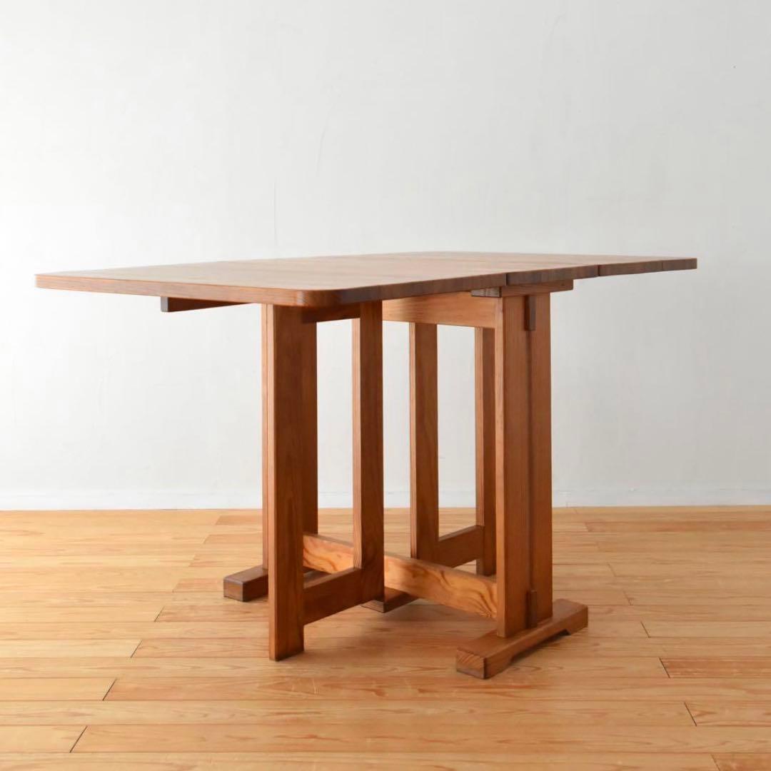 ゲートレッグテーブル