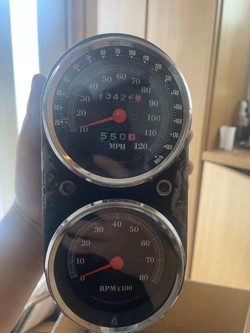 FXRS タンク+メーターコンソール（タコメーター不動）