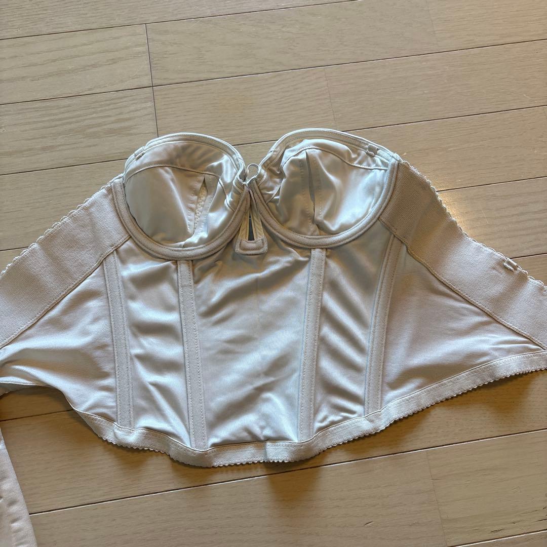 BRIDAL BEAUTE ブライダルインナー シャンパンベージュ