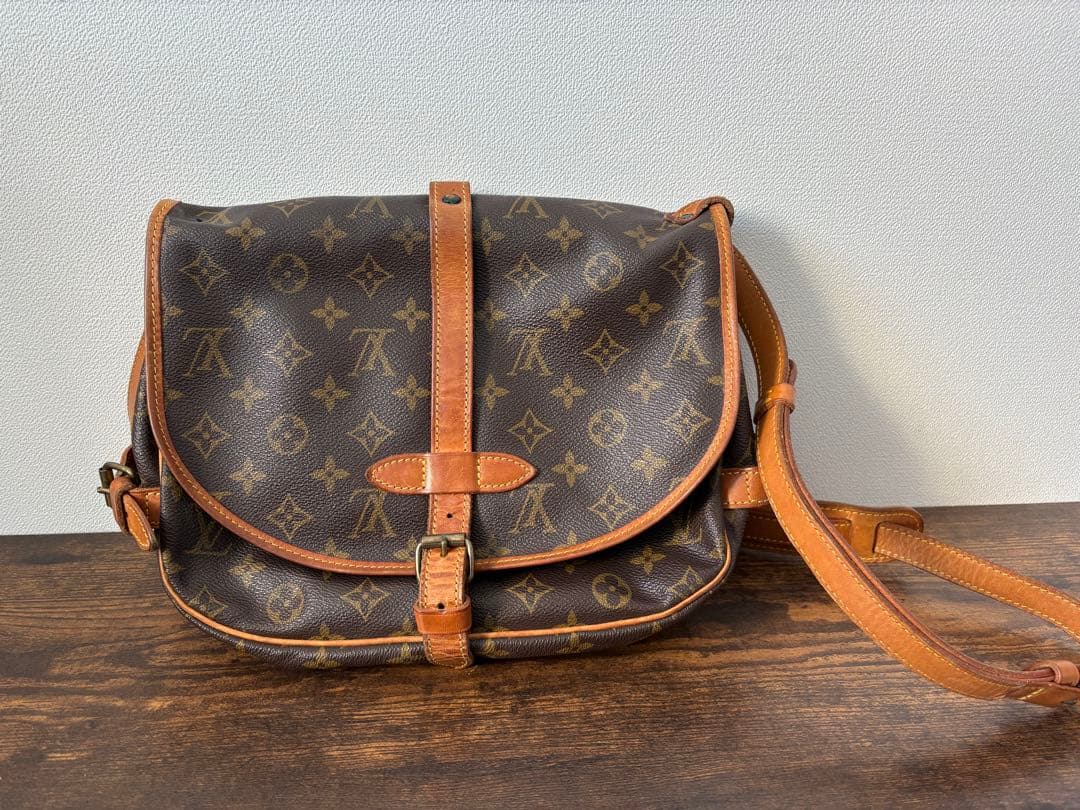 バッグ　LV ルイヴィトン　ソミュール30 ジャンク品