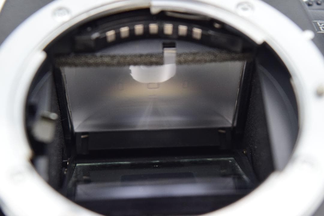 【美品】Nikon F80D フィルム一眼レフカメラ ブラック #25018