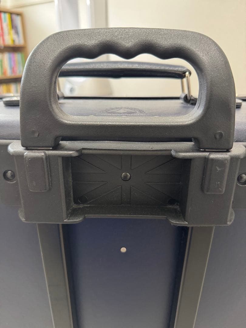 グローブトロッターGLOBE TROTTER オリジナル　スーツケース　ネイビー