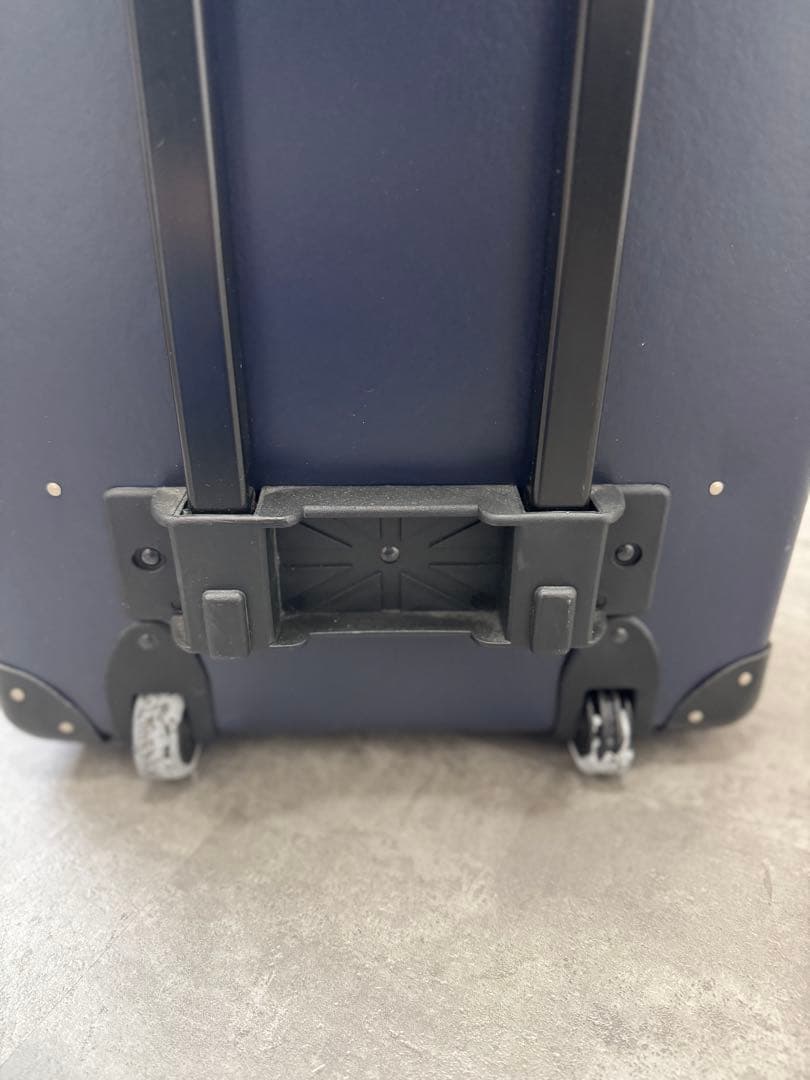 グローブトロッターGLOBE TROTTER オリジナル　スーツケース　ネイビー