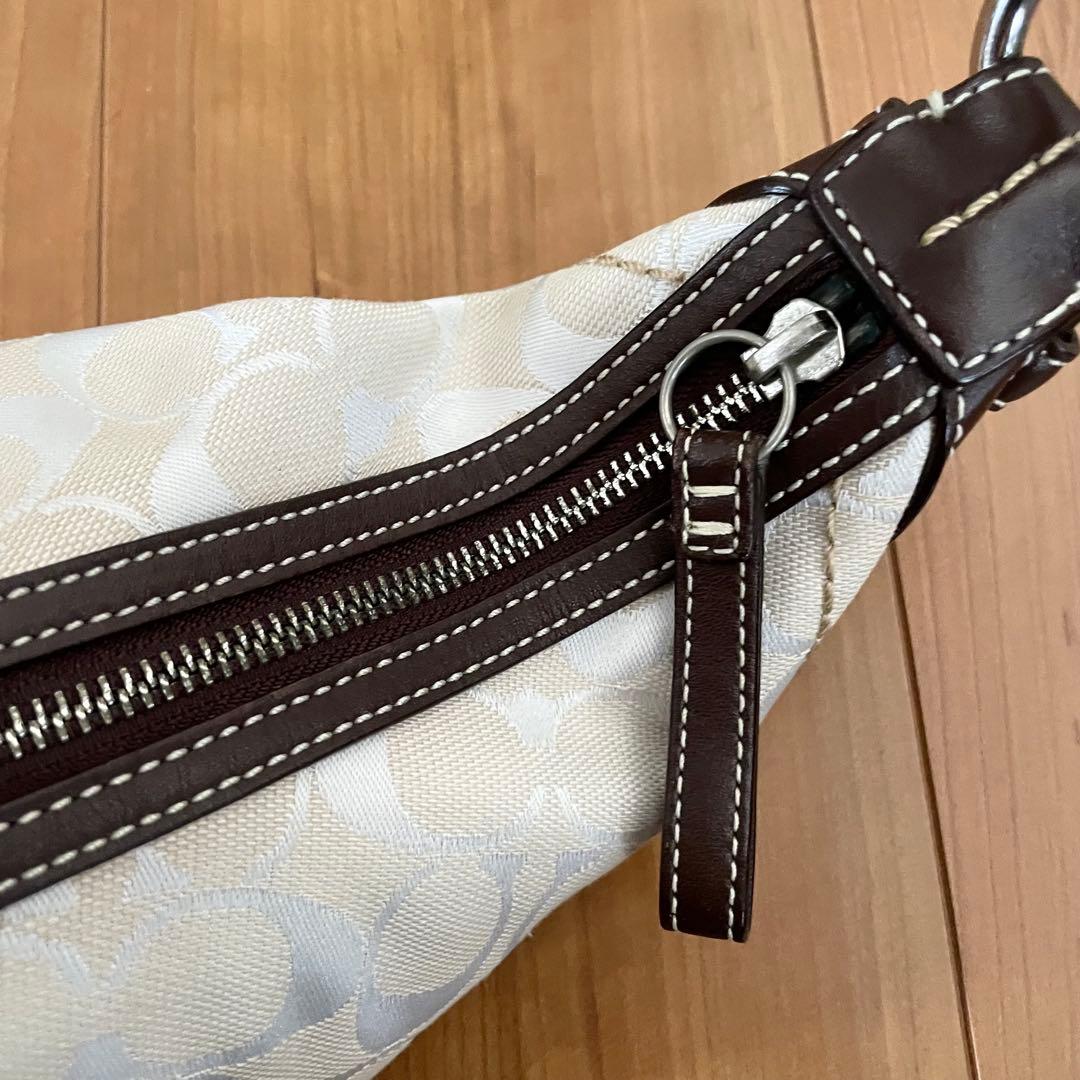 【美品】COACH ワンショルダーバッグ 10074 シグネチャー ソーホー