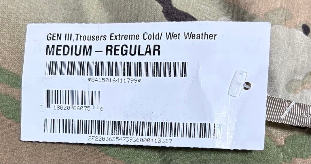 米軍実物　新品未使用 LEVEL6 GORE-TEX 上下セット　L•Mサイズ