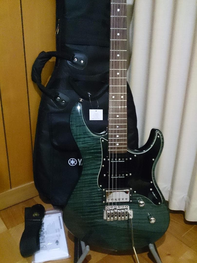 Yamaha PACIFICA 612VIIFM インディゴブルー