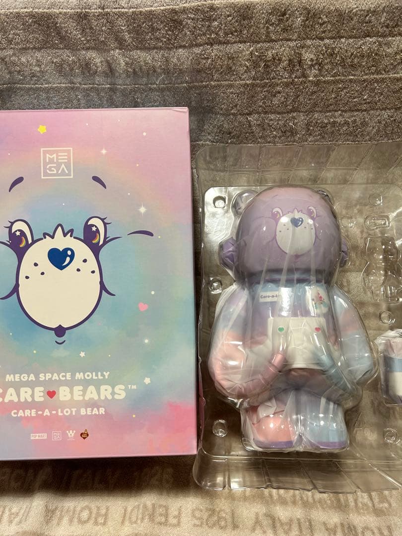 激レア　幻　MEGA SPACE MOLLY ケアベア　400% 未使用