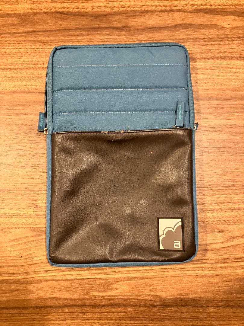 Air Mac Windows10搭載 充電器・ケース付