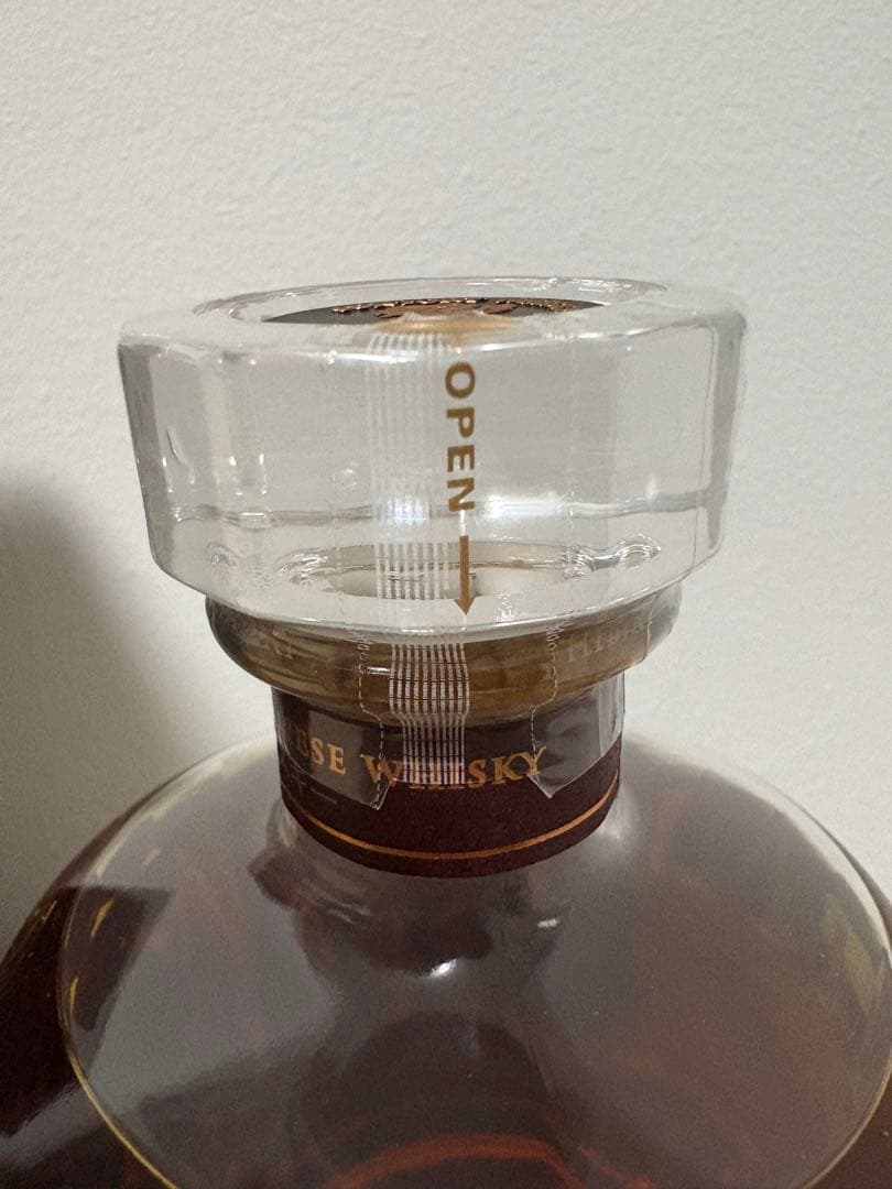 新品・未開封SUNTORY WHISKY 響21年