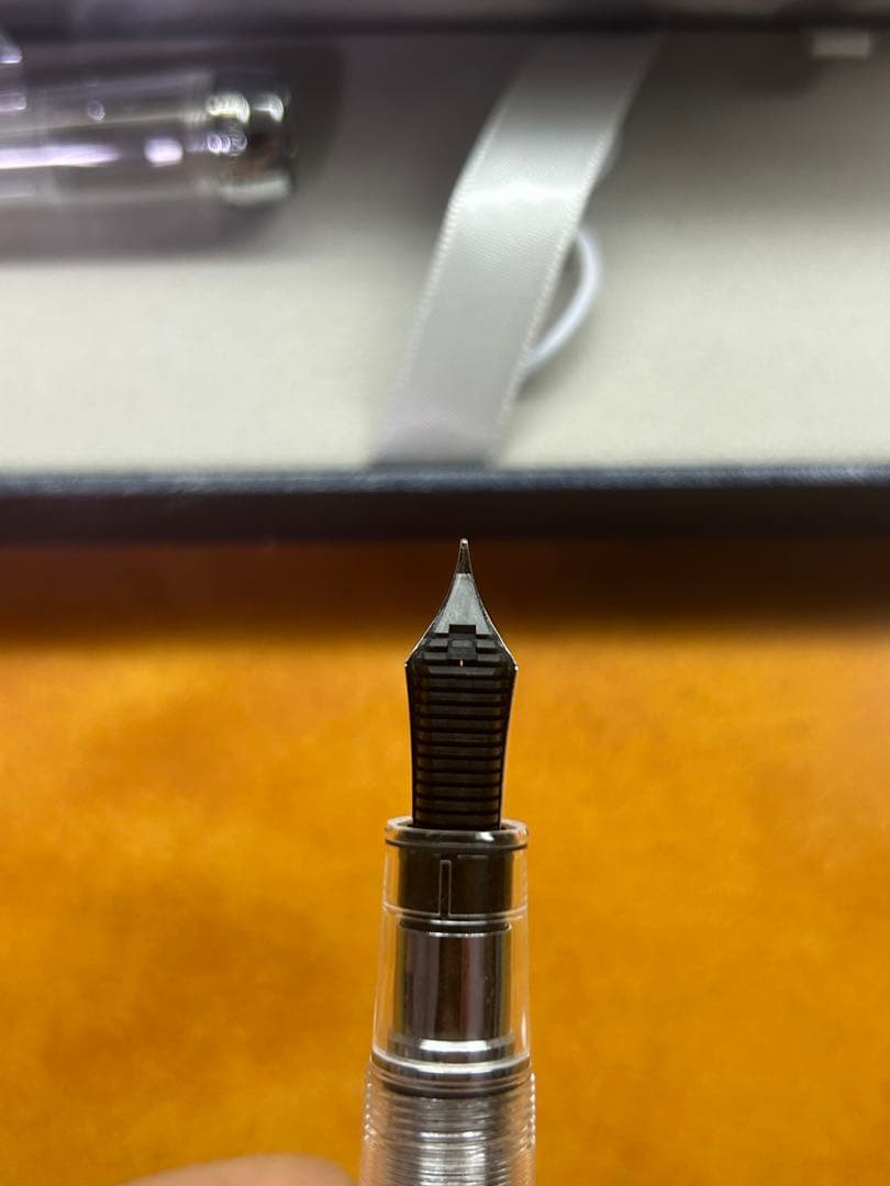 プロフィット21 銀 万年筆 デモンストレーターモデル MF 中細