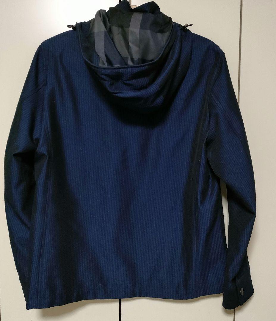 【未使用に近い】ブラックレーベルクレストブリッジ　シアサッカー　パーカー　紺