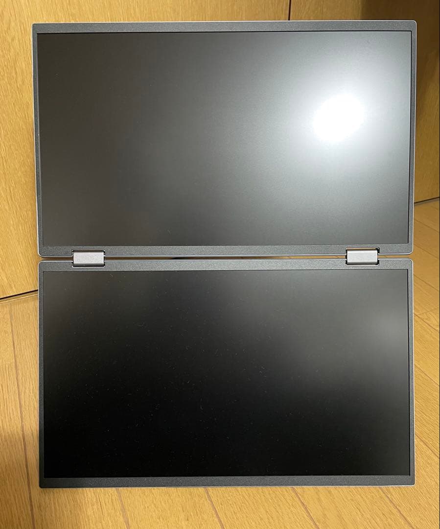 INNOVIEW 15.6”デュアルモバイルモニター