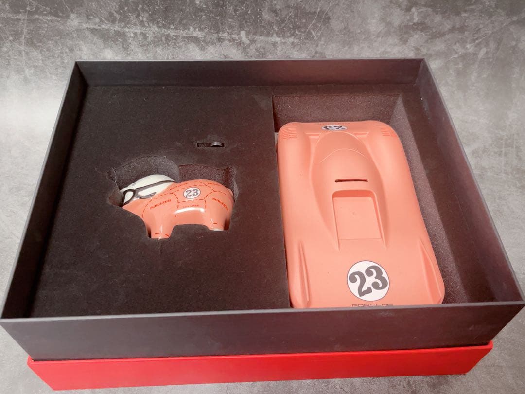 ポルシェ　ピンクピッグ　陶磁器　ミニカー　貯金箱 セット
