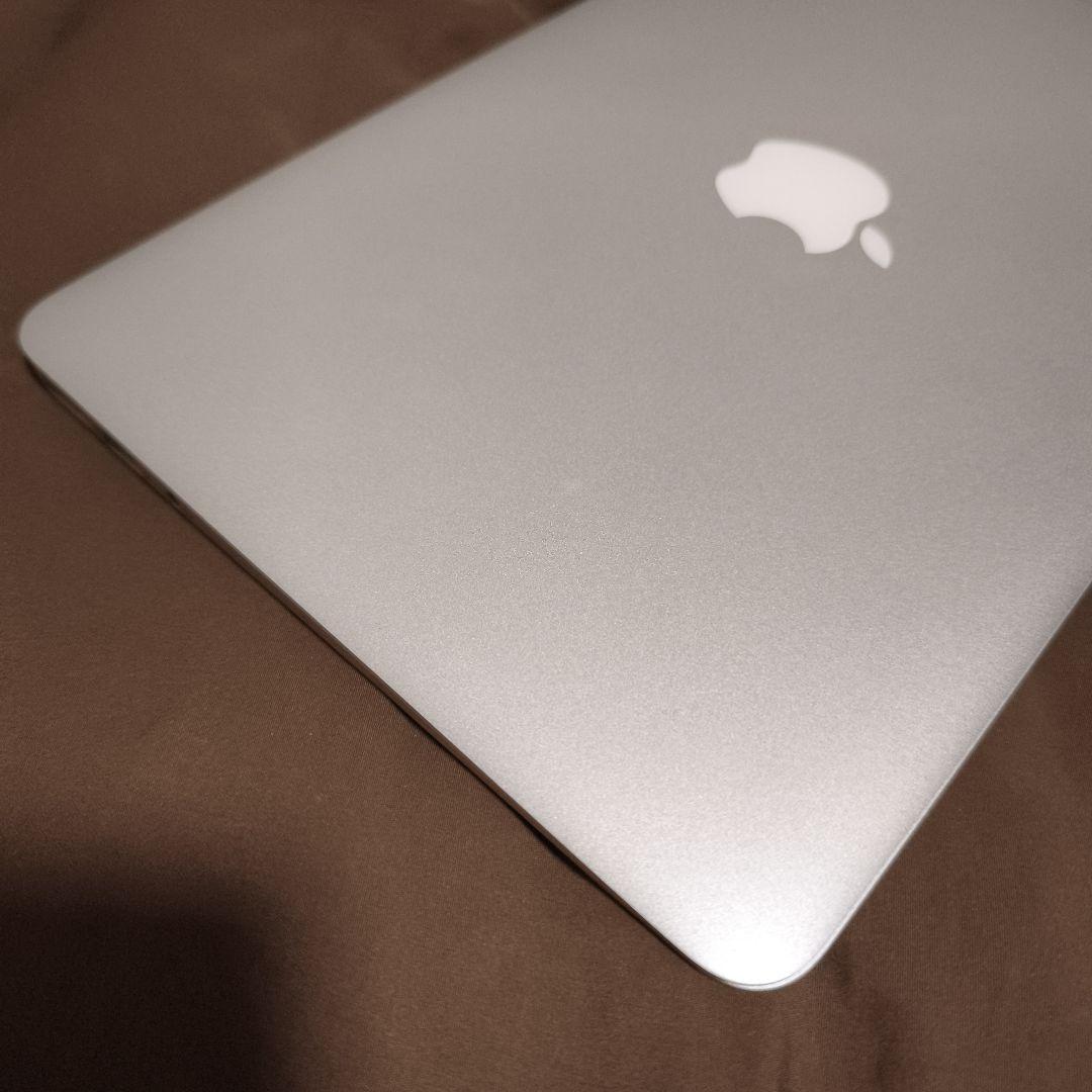 MacBook本体 MacBook Air 11 2013 | i7 | 8GB | 256GB