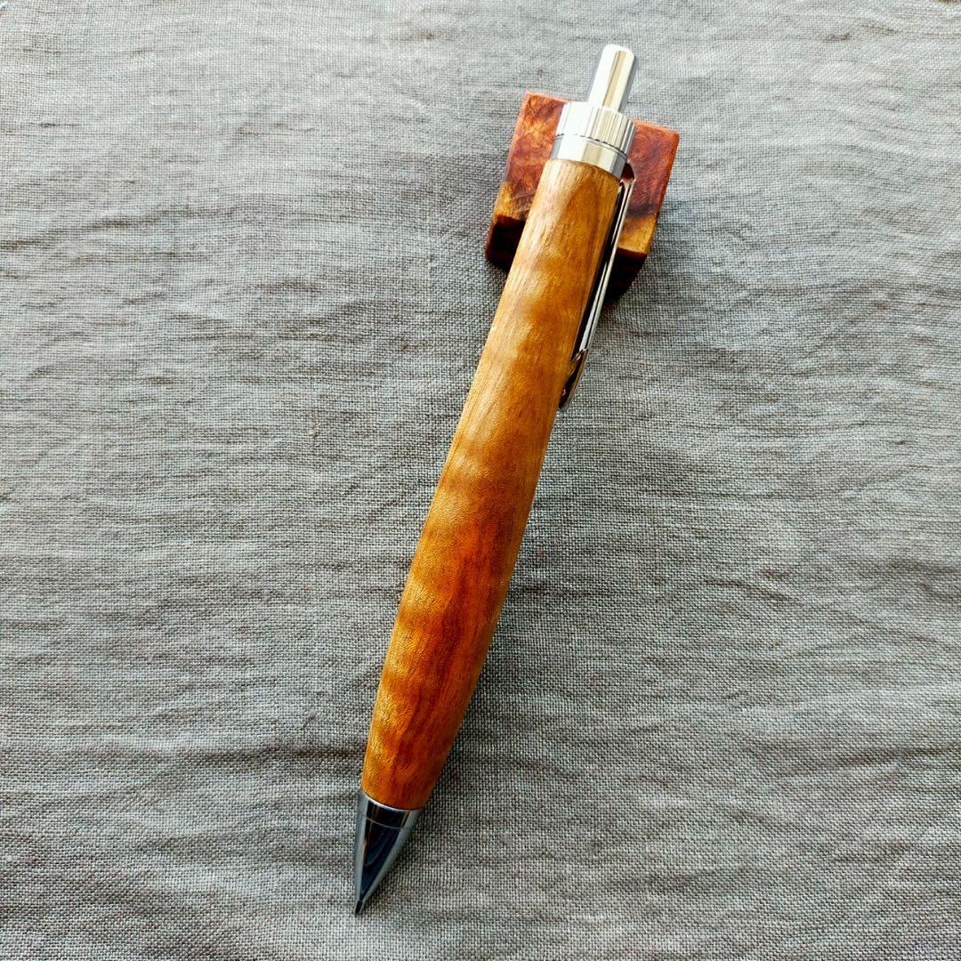 ハンドメイド　木軸シャープぺン　楠　極上　縮杢　0.5mm　ウッドペン　天然木