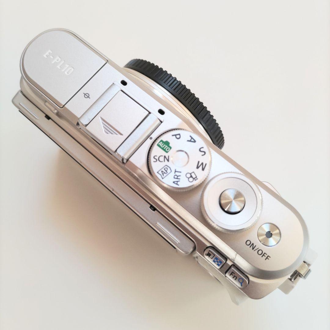 OLYMPUS PEN E-PL10ダブルズームキット