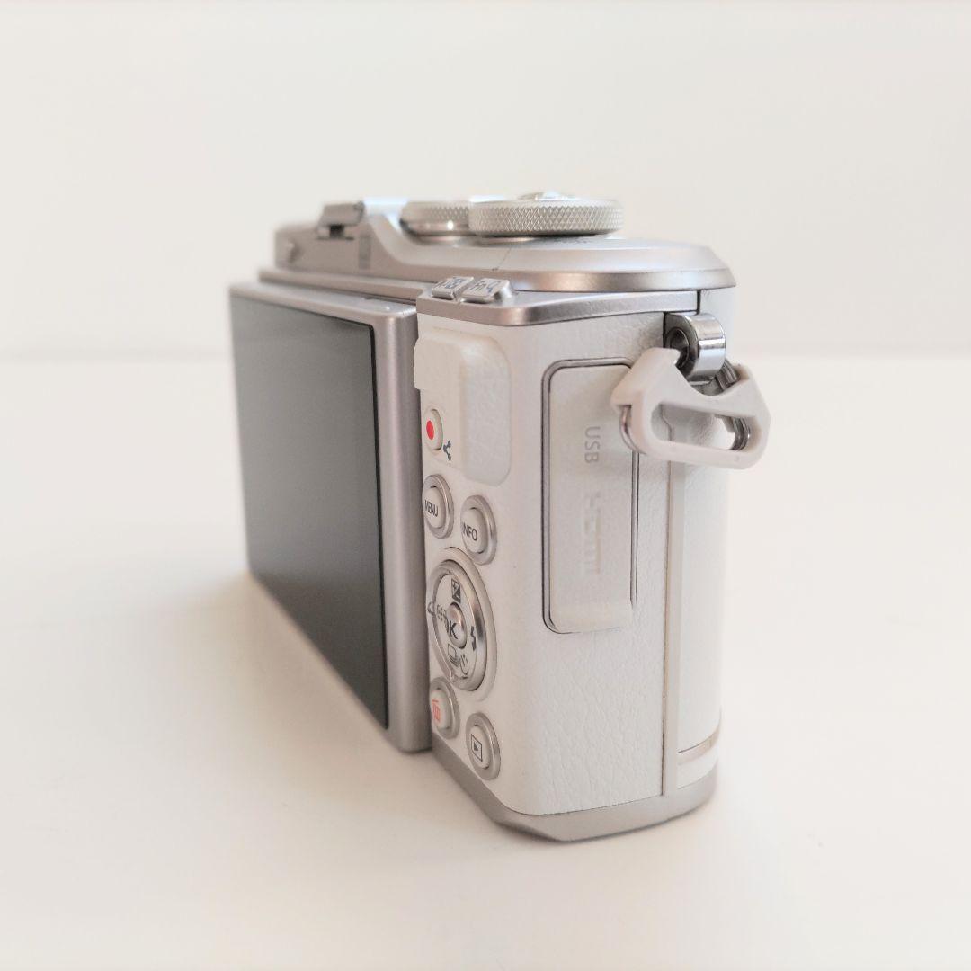 OLYMPUS PEN E-PL10ダブルズームキット