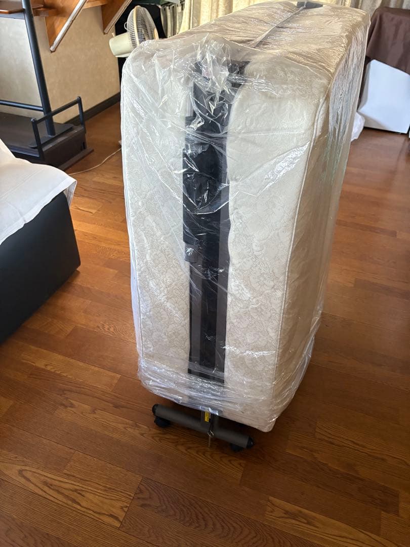 アイリスオーヤマ　折りたたみコイル電動ベッド