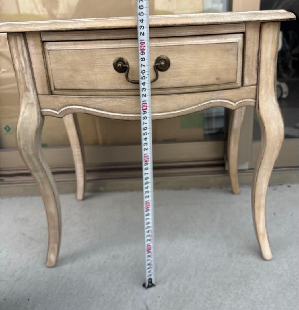 シャビーシック　サイドテーブル