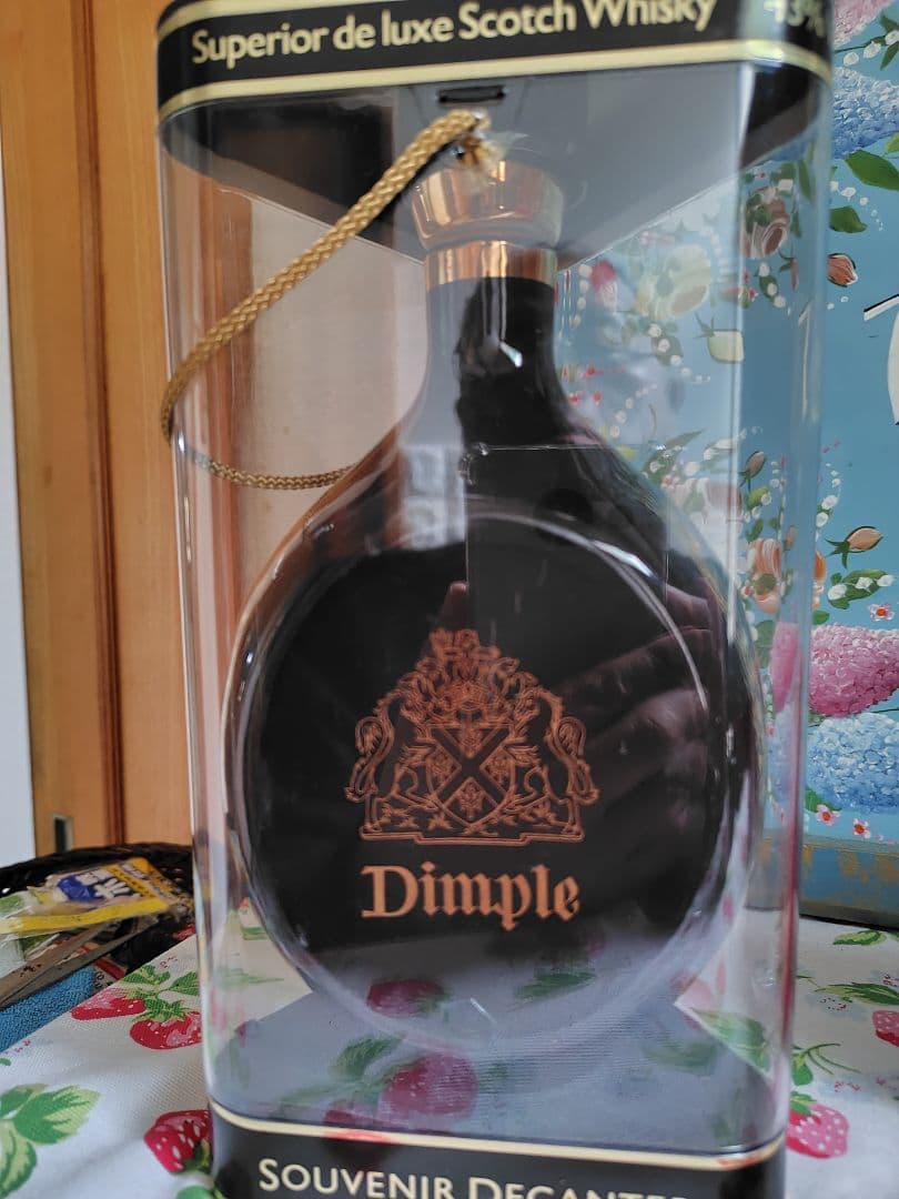 ディンプル　1990年 馬年　デキャンタ　750ml 43% ウイスキー