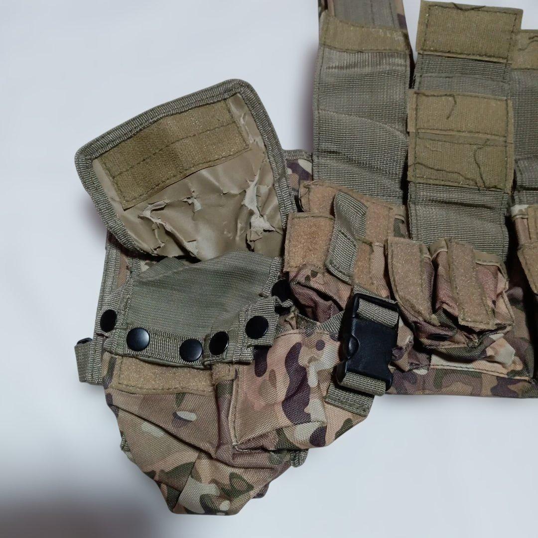 マルチカム タクティカルベスト（チェストリグ）ミリタリー　個人武装　装備