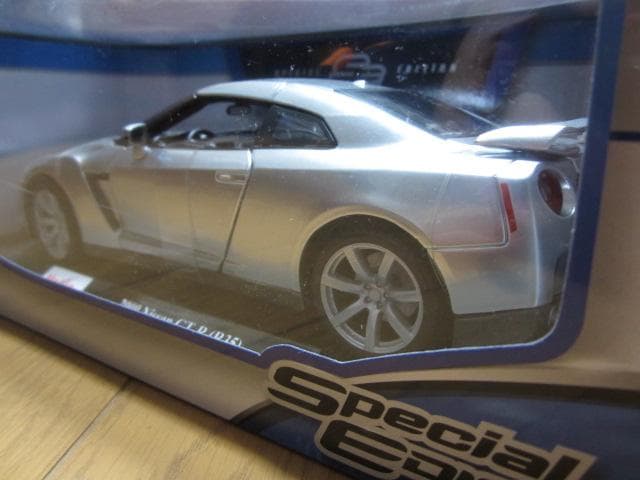 Maisto 日産　R35　GTR　GT-R スペシャルエディション 1/18
