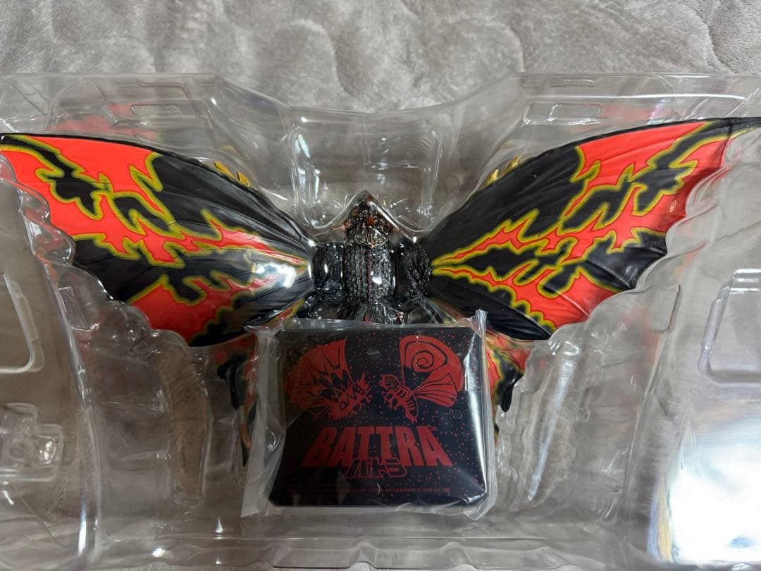 S.H.MonsterArts バトラ成虫