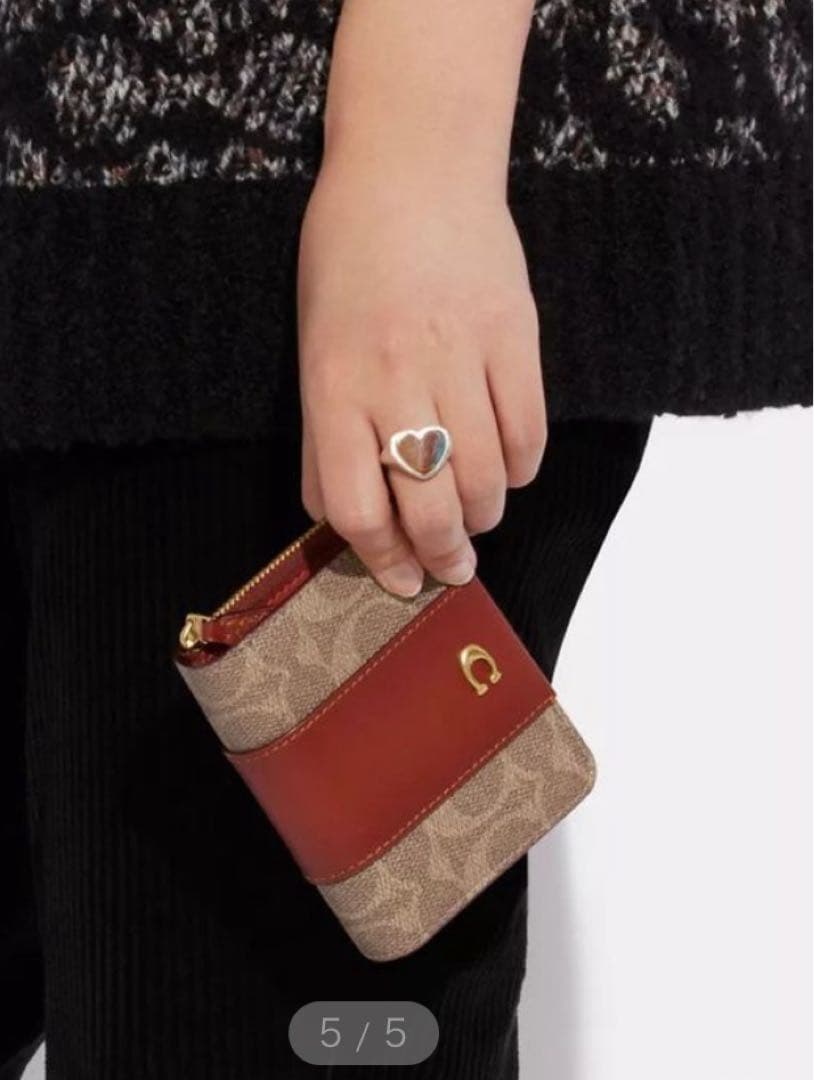 【新品】COACH ✨二つ折り財布✨ビルフォード新ピン