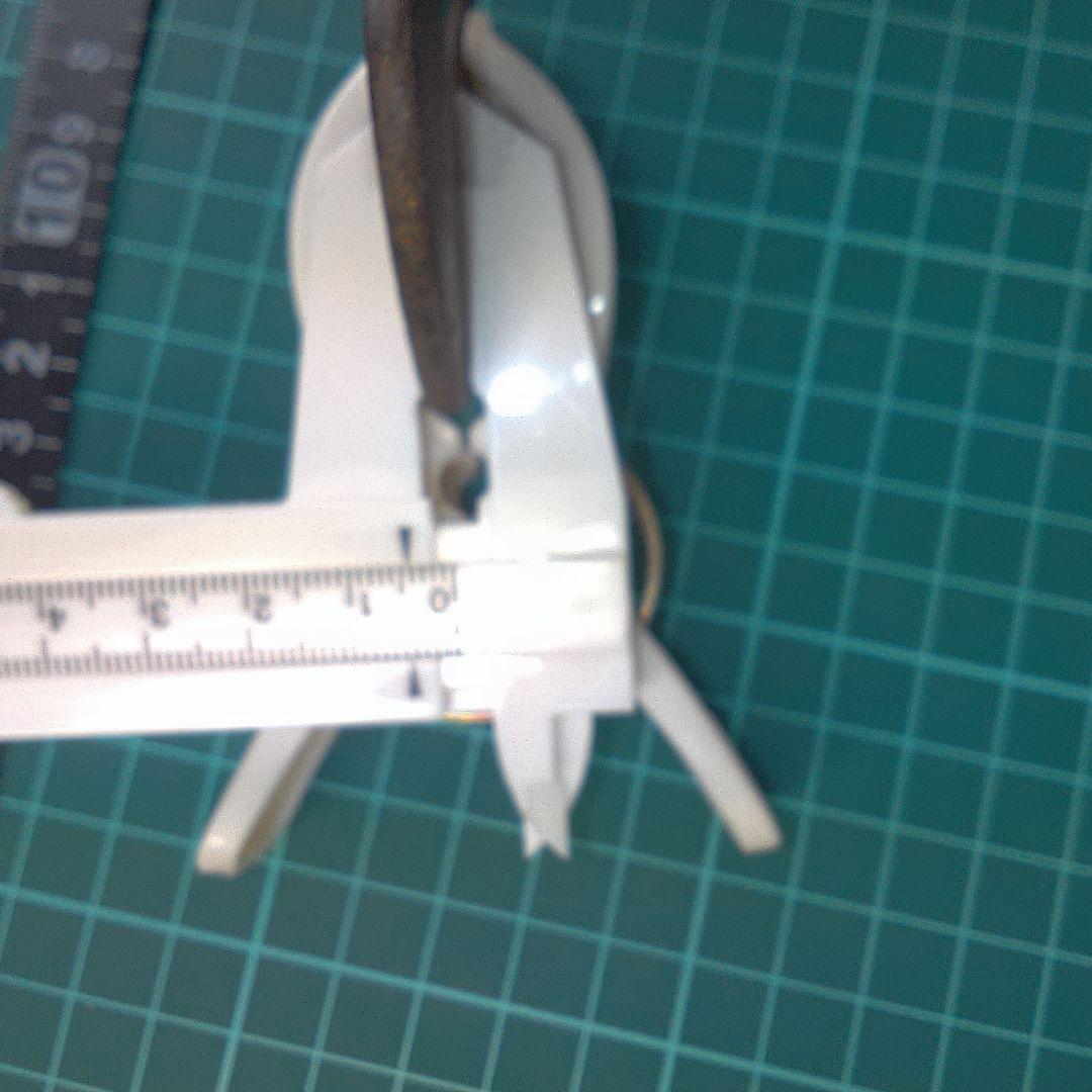 小物１ 花弁型 鉄製 鍔(つば) 錆色