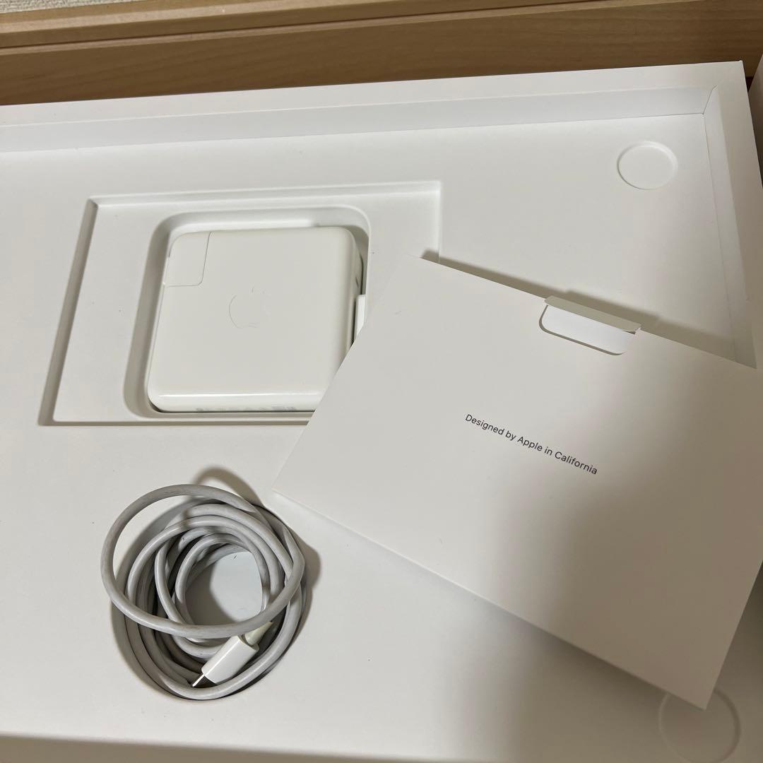 Apple MacBook Pro(16インチ, 2019)16GB/512GB