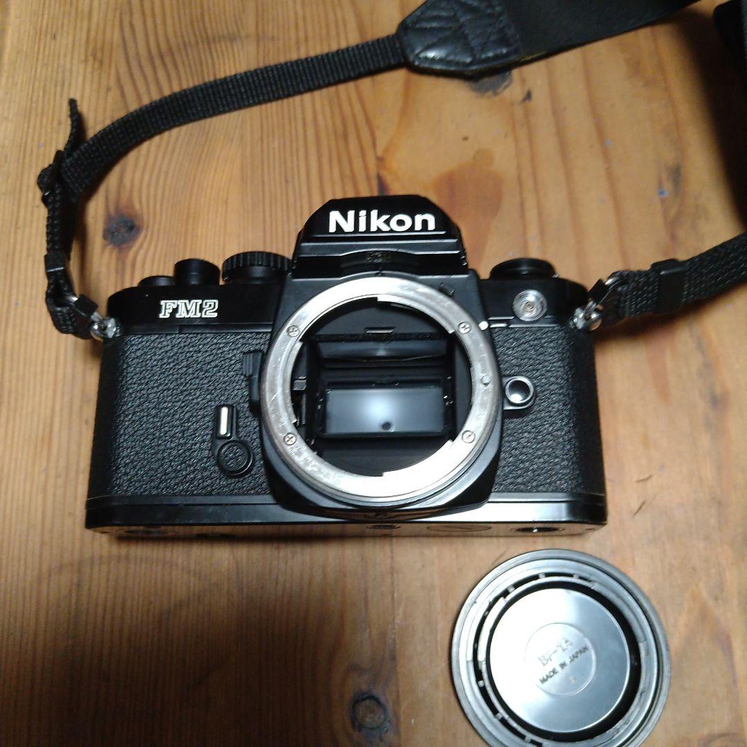 ニコンＦ２ レンズ35−200mmｆ/3・5−4・5 スピードライト