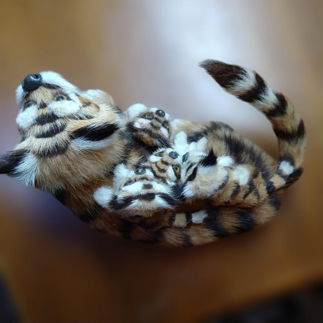 虎の親子の置物C ビンテージ　ハンドメイド　首振り　一点物