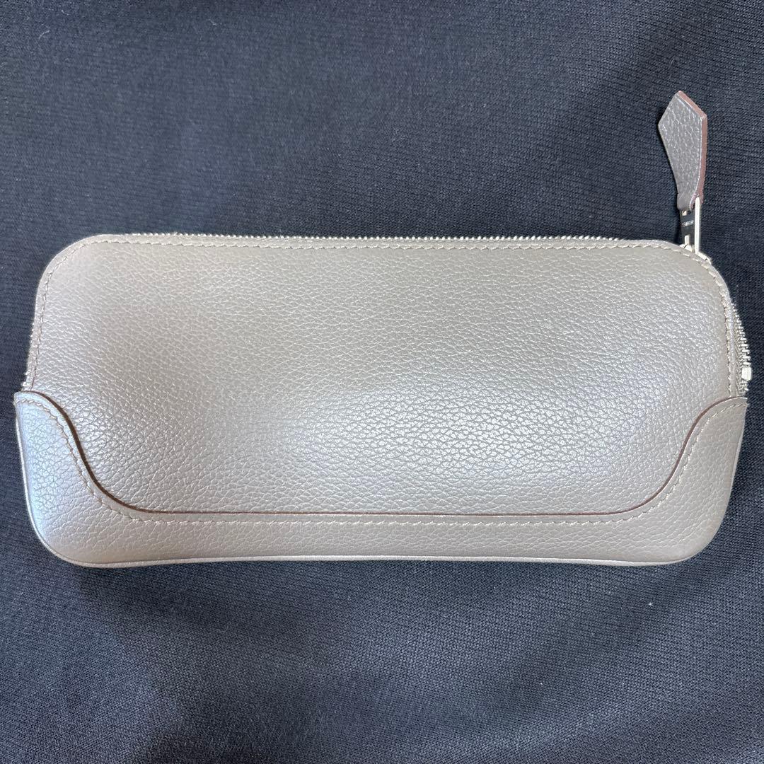 HERMES グレー レザー ペンケース