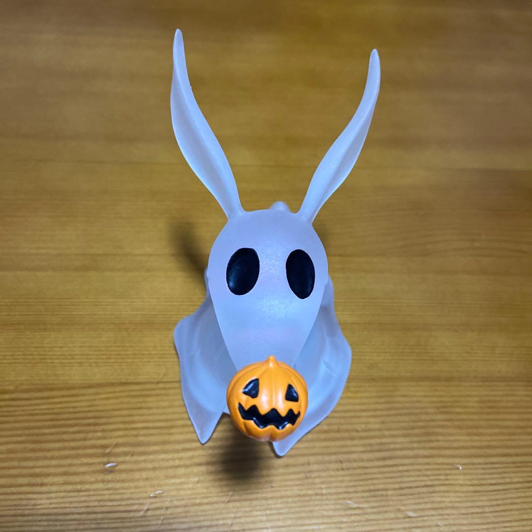 ナイトメアビフォアクリスマス　ゼロ　LEDフィギュア　ディズニー